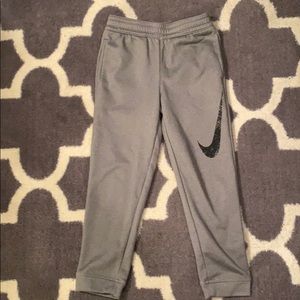 Jogging pants
